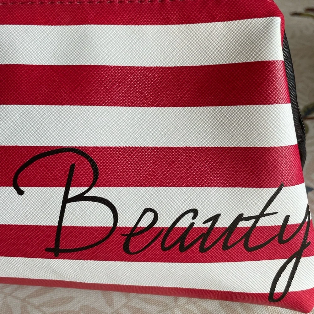 Macy's Cosmetic‎ Makeup Travel Zippered Bag NWOT